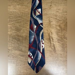 Editions by. Van Heusen tie